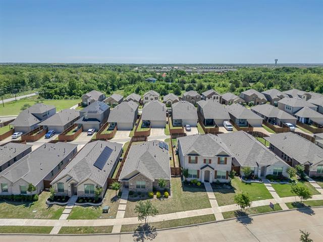 Building Photo - 2913 Meadowlands Dr