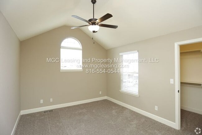 Building Photo - Feel the Luck of Eagle Creek Townhomes— $500 Rent Credit on Select Townhomes!