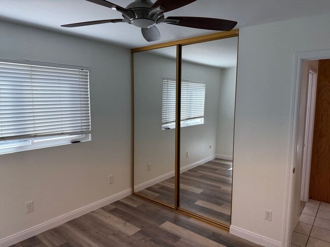 Building Photo - 3 bedroom/2 bath single family home for lease