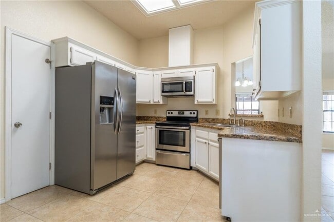 Building Photo - 45 N 22nd St