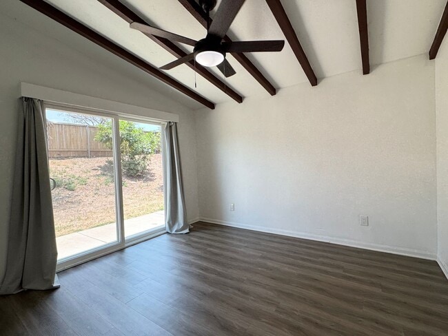 Building Photo - Beautiful 3 Bed / 2 Bath Home in La Mesa –...