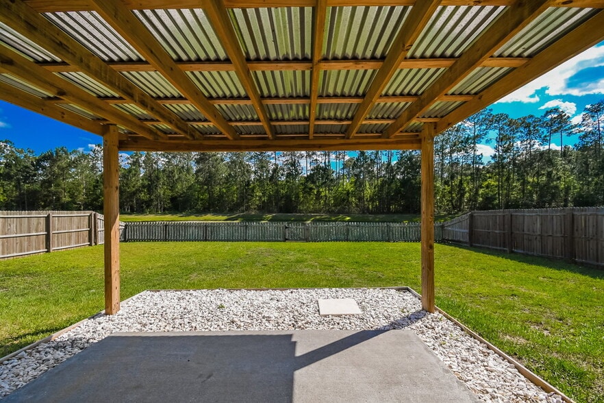 Building Photo - 3664 Arava Dr