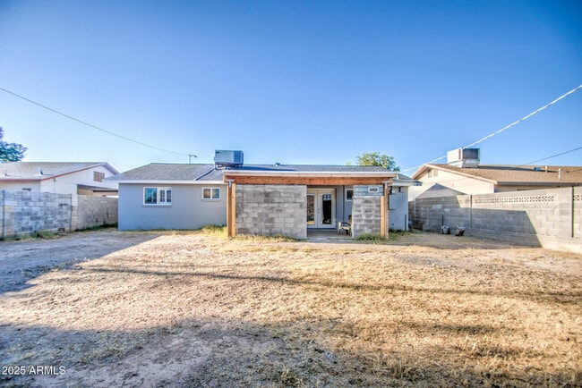 Building Photo - 3729 W Butler Dr