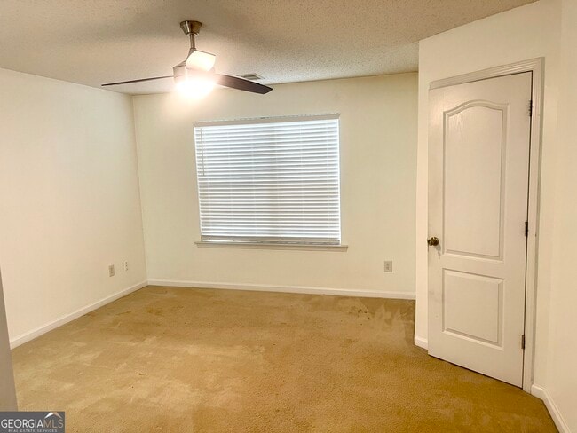 Building Photo - 101 Prattling Ct