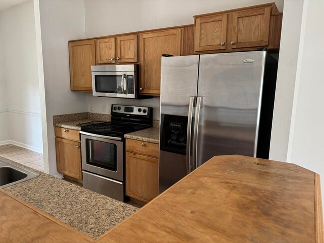 Building Photo - 243 Bay Grove Rd