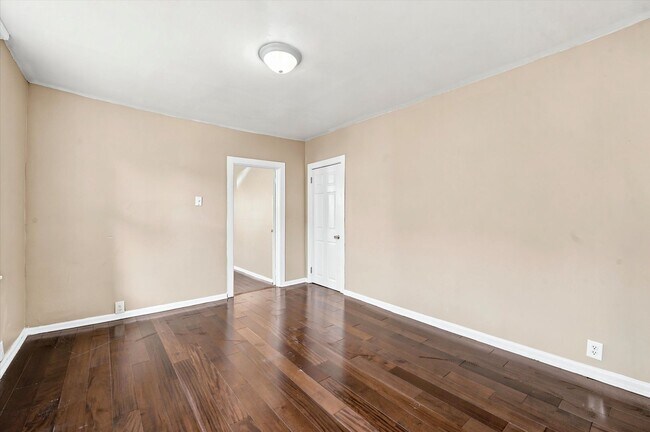 Building Photo - 2111 Orthodox St