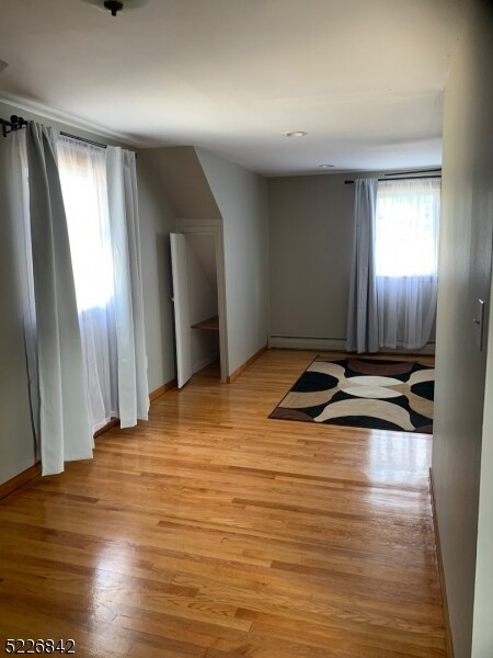 Building Photo - 172 W 3rd St