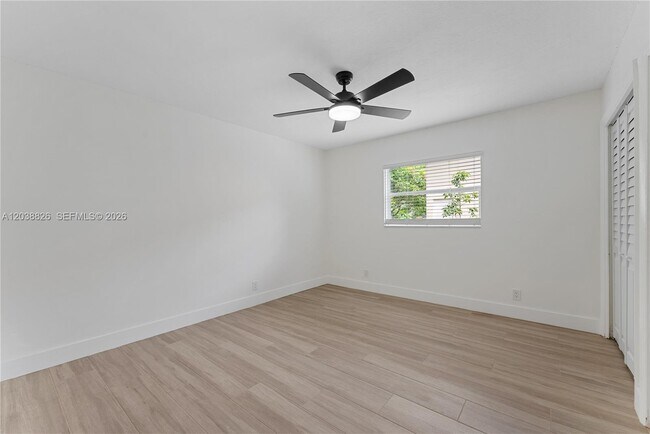 Building Photo - 10261 NW 35th St