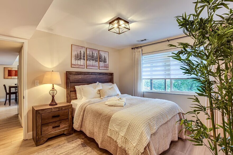 Building Photo - 6911 47th Street Ct W