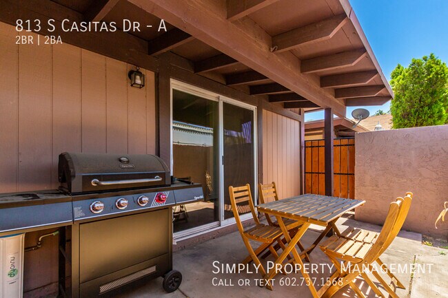 Building Photo - 813 S Casitas Dr