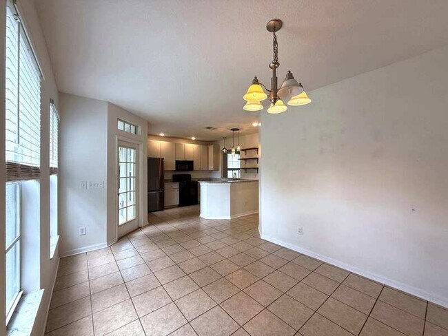 Building Photo - 16221 Bridgewalk Dr