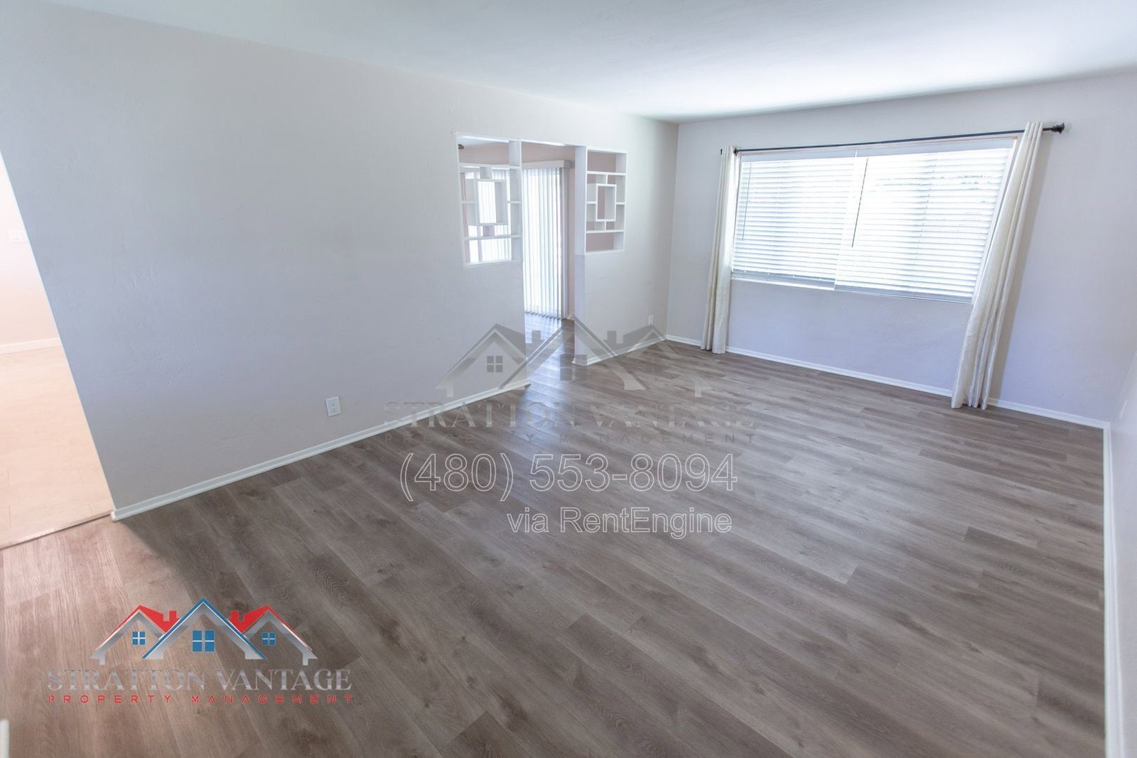 Building Photo - 3409 E Indianola Ave