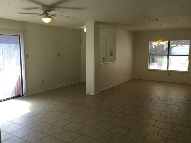 Building Photo - 9506 Arcade Ridge