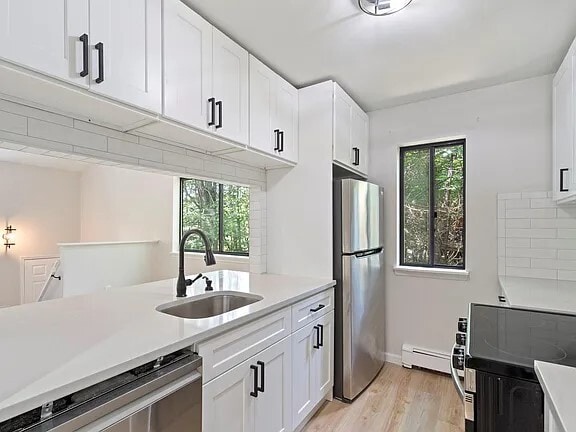 Building Photo - 38 Meadowlark Ln