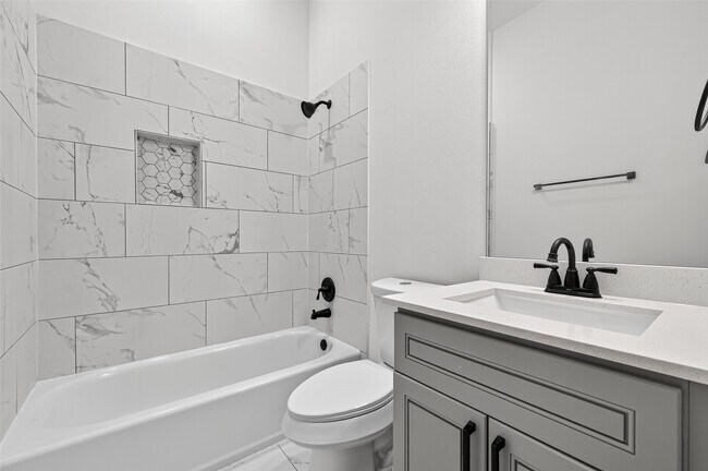 Building Photo - 4330 Avron Dr