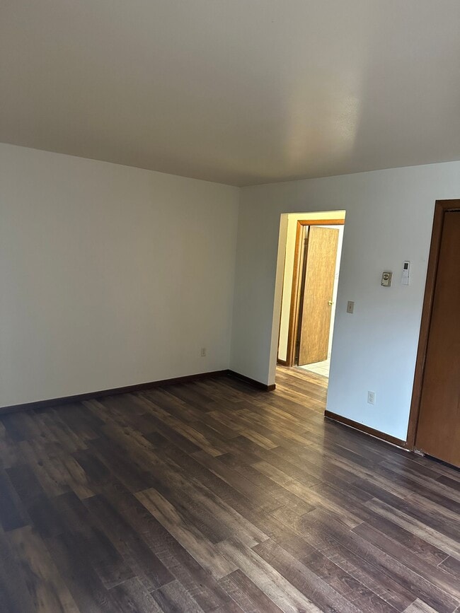 Building Photo - 4551 Governors Dr