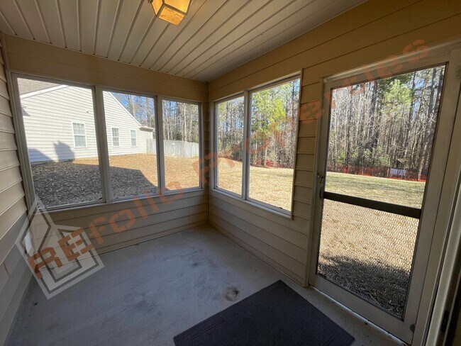 Building Photo - Charming 3-Bedroom Cul-de-Sac Home with Screened Porch in Sunset Hills, Apex — Available Now!