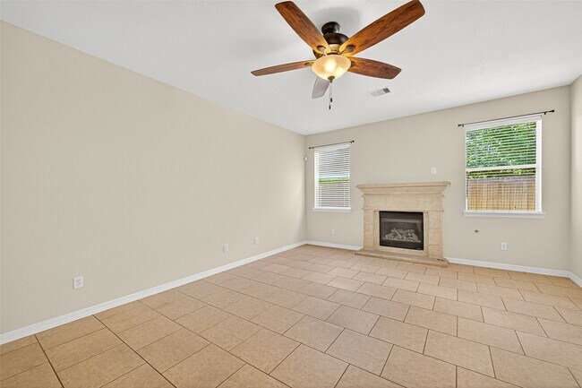 Building Photo - 2815 Sage Creek Ct