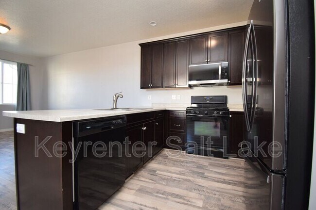 Building Photo - 14893 S Thunder Horse Ln