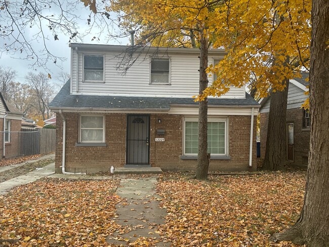 Building Photo - 12227 S Throop St