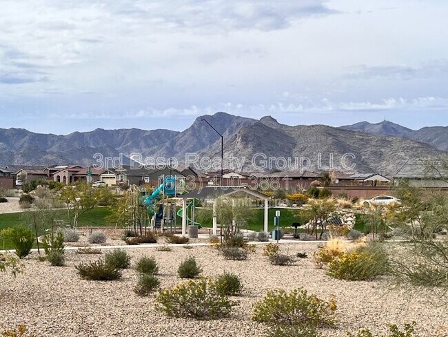 Building Photo - 20106 W Palo Verde Dr