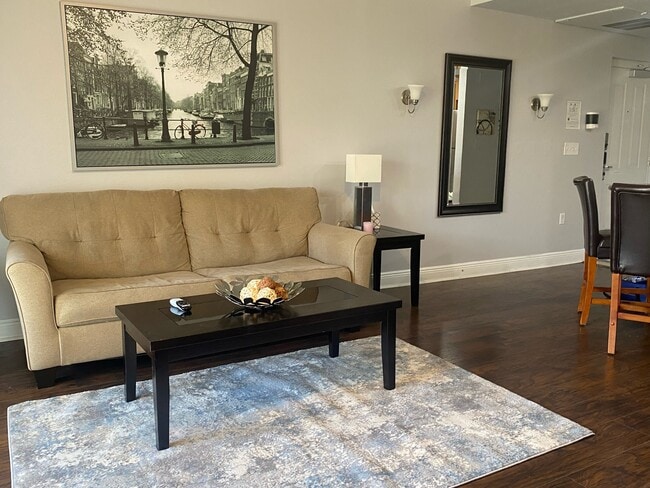 Building Photo - 1598 Heritage Crossing Ct