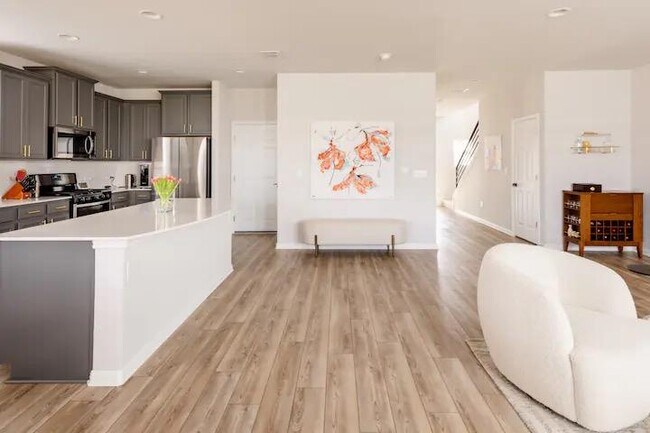 Building Photo - 6403 Arden Fls Dr