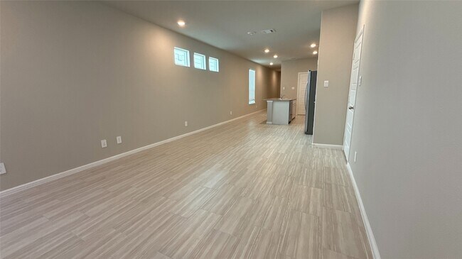 Building Photo - 3025 Pecan Farm Ln