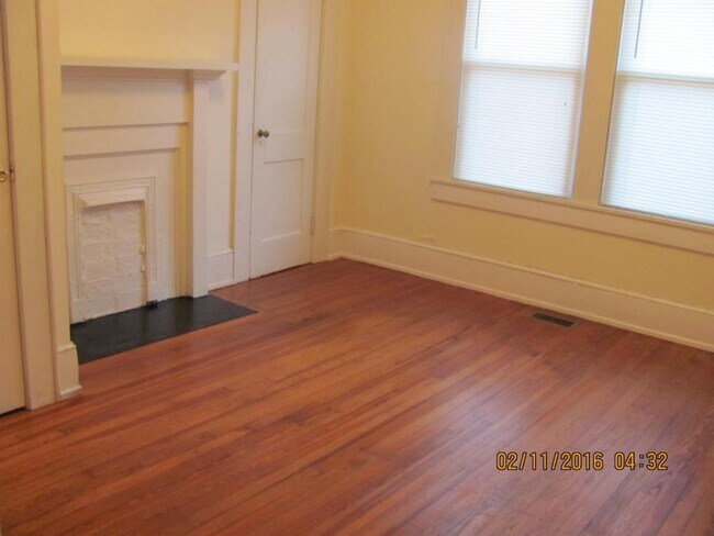 Building Photo - 241 Ebenezer Ave.