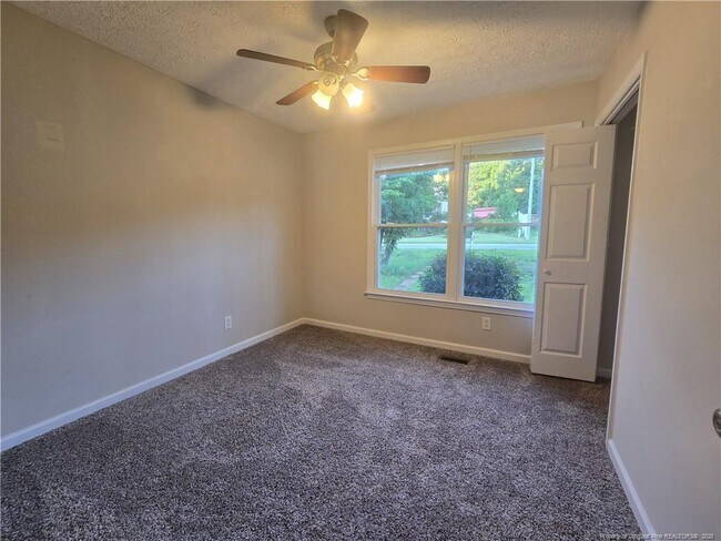 Building Photo - 7332 Beaver Run Dr