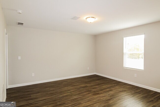 Building Photo - 4261 Kendrick Cir