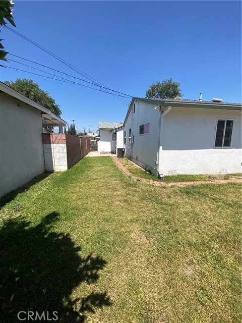 Building Photo - 2310 W Ituni St