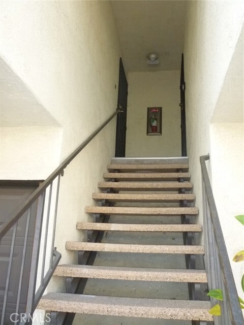 Building Photo - 1855 166th St