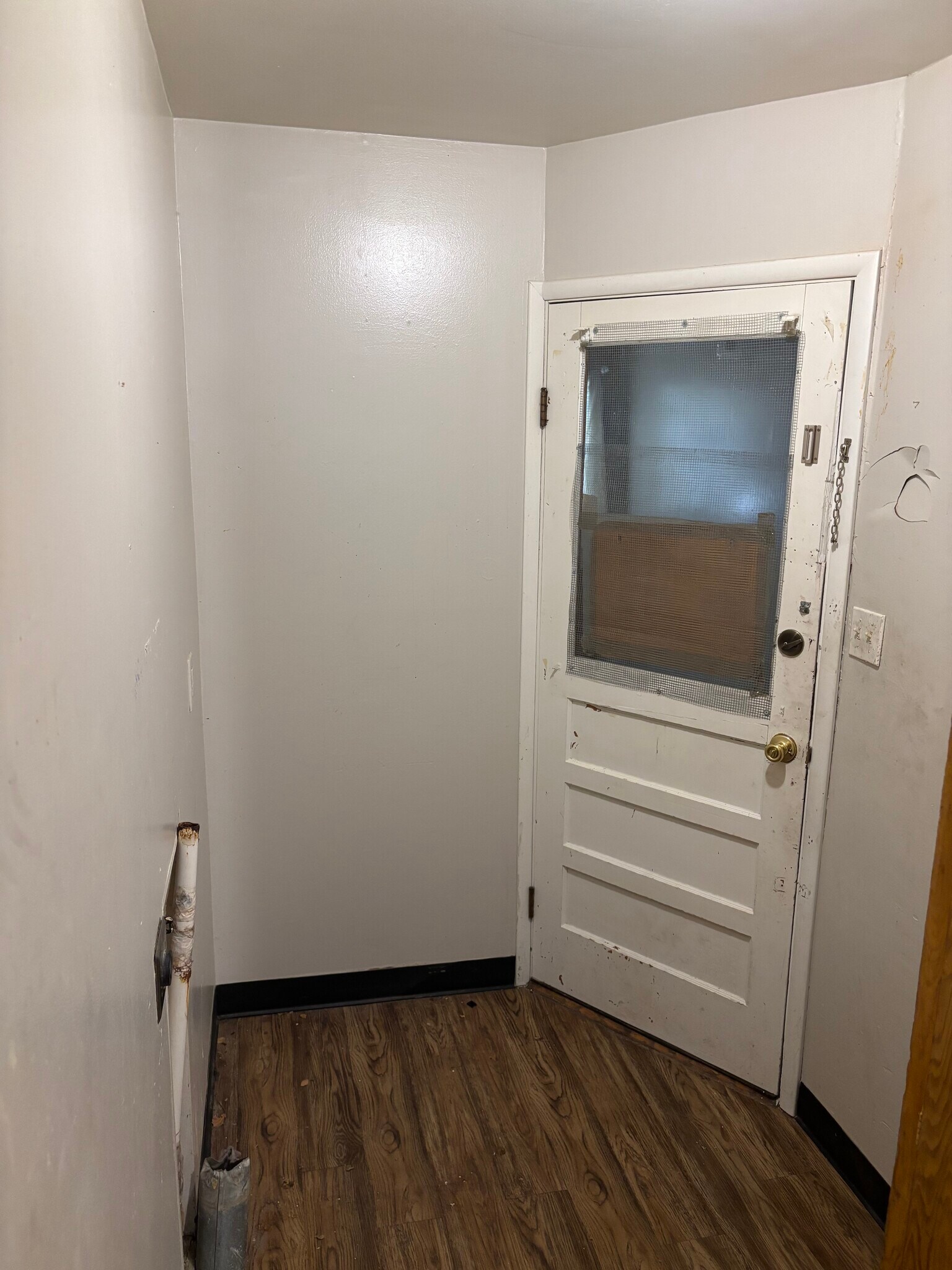 Building Photo - 923 SW 8th Ave