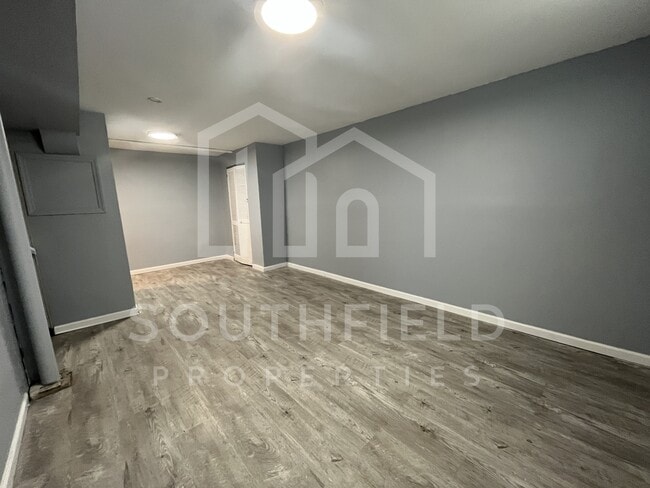 Building Photo - 2552 Sarvis Ct