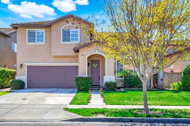 Primary Photo - 1396 Carneros Valley St