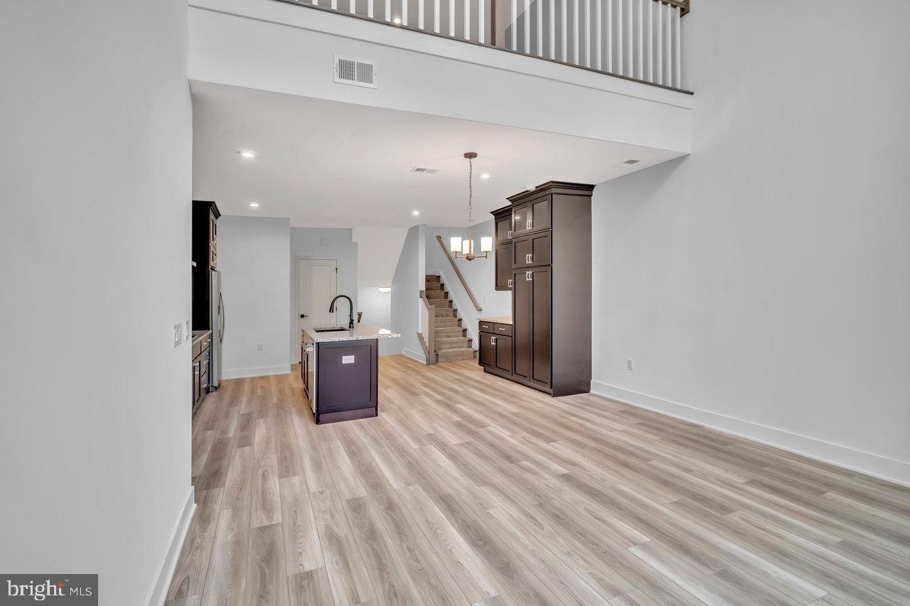 Building Photo - 10208 Donatello Dr