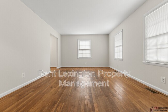 Building Photo - 203 Loch Lomond Dr