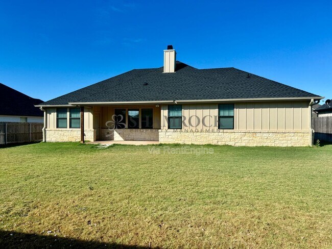 Building Photo - 10305 T Bury Ln