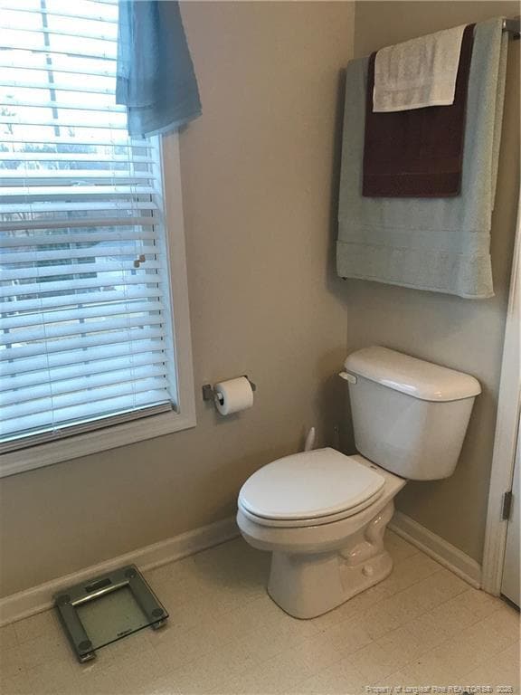 Building Photo - 520 Tucks Ct