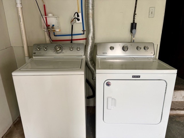 Building Photo - 528 Logan St