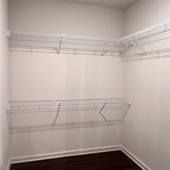 Building Photo - 9800 Bluestone Cir