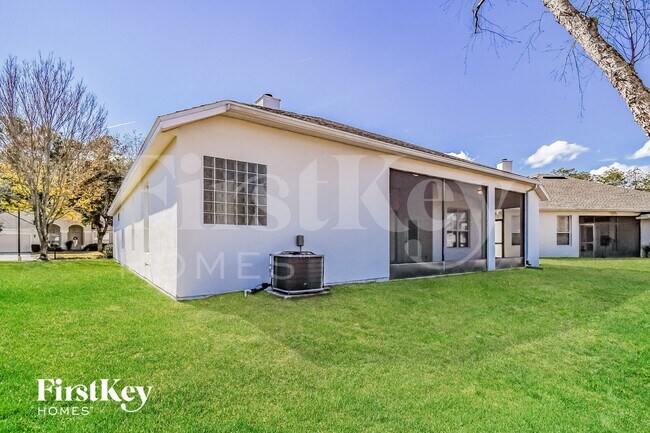 Building Photo - 10537 Castlebar Glen Dr S