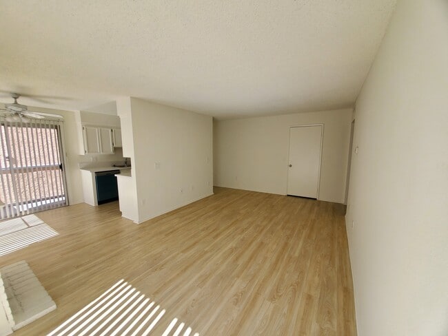 Building Photo - Orion Court Apartments