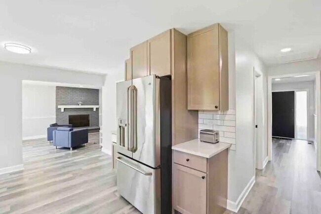 Building Photo - 1146 Tiverton Ct