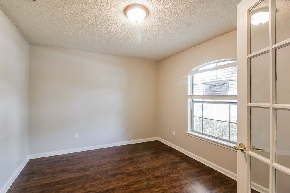 Building Photo - 13967 Ridgewick Dr