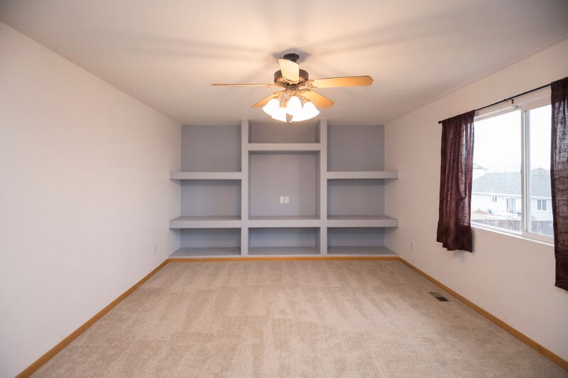 Building Photo - 4154 La Junta Dr