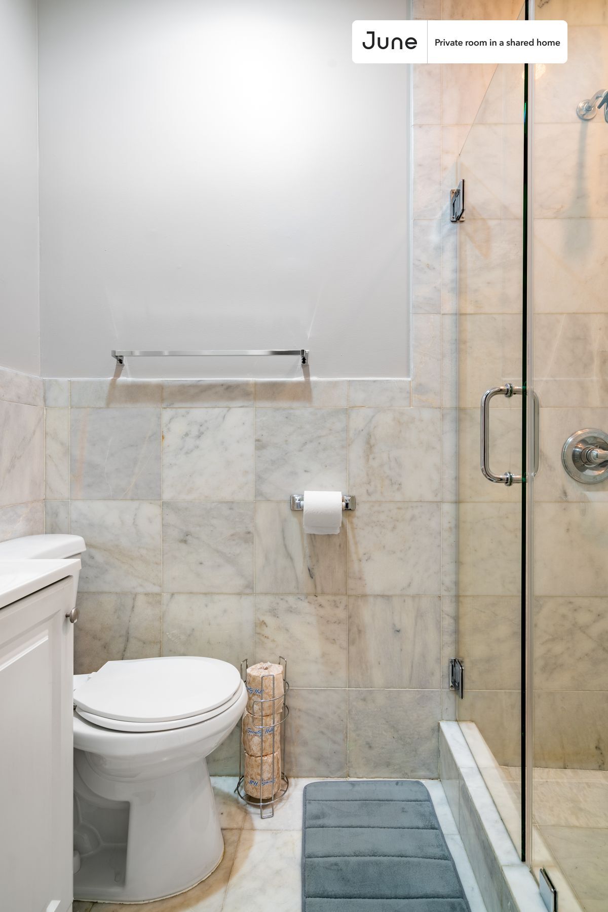 Building Photo - Private bedroom in 2 bed/1 bath Home