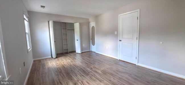 Building Photo - 5510 La Cross Ct