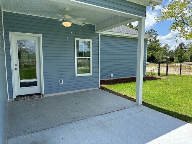 Building Photo - 125 Ennis Rd